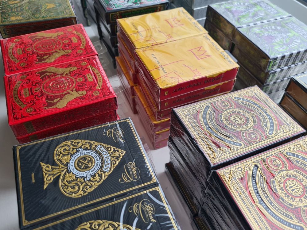 Quality Playing Cards vs Cheap Cards